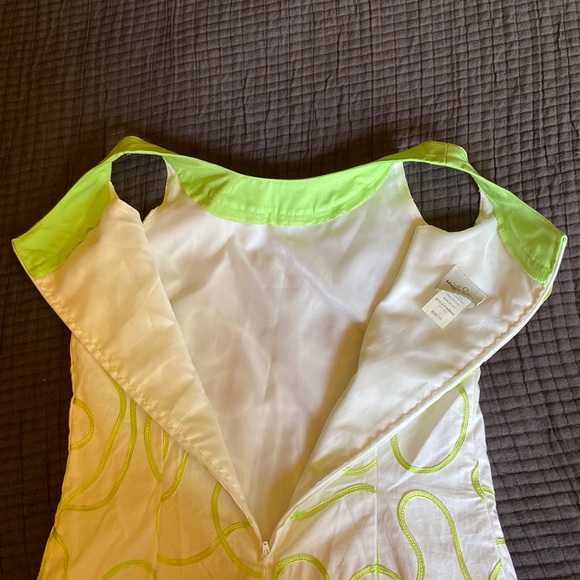 12 MAGGIE BREEN TOO LINED SHIFT DRESS WHITE LIME GREEN TRIM AND EMBROIDERY ZIP - Picture 15 of 16